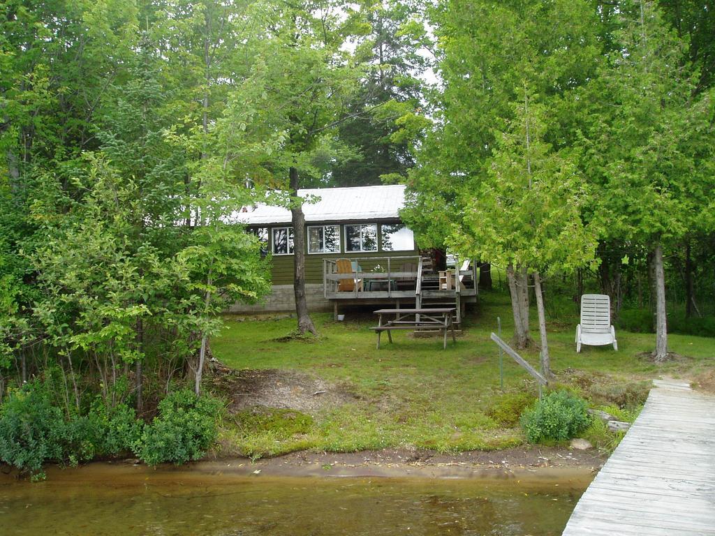 Bondi Village Cottage Resort Lake of Bays Экстерьер фото